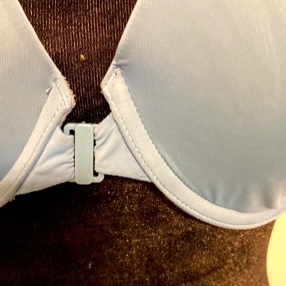 Victoria Secret Teal Green 36DD front clasp, lacy T-back, lightly padded Bra - Picture 3 of 8